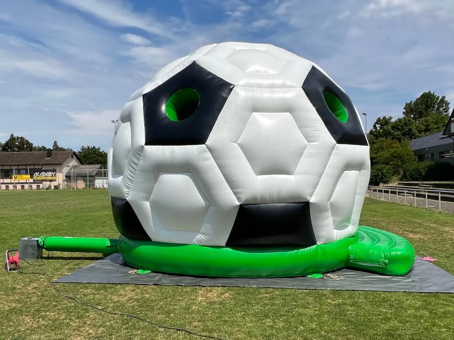 Hüpfburg von Mietwelt Heilbronn