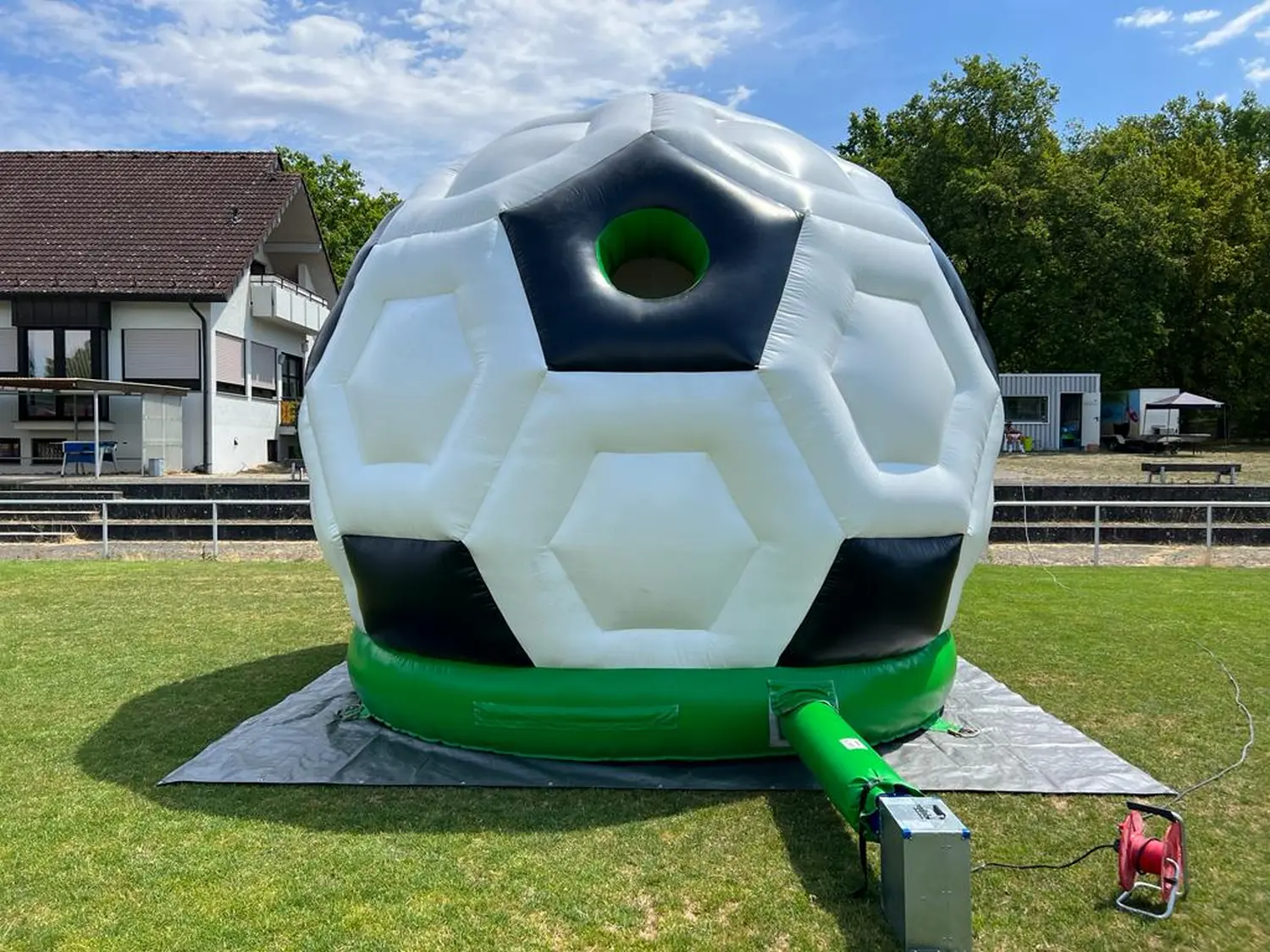 Hüpfburg von Mietwelt Heilbronn